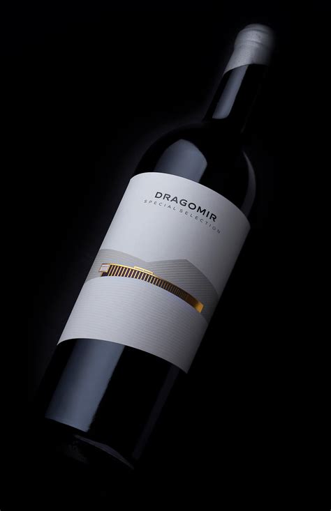 Minimalist Wine Label