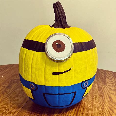 Minion Pumpkin Designs