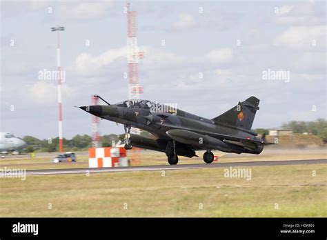 Mirage 2000N Landing