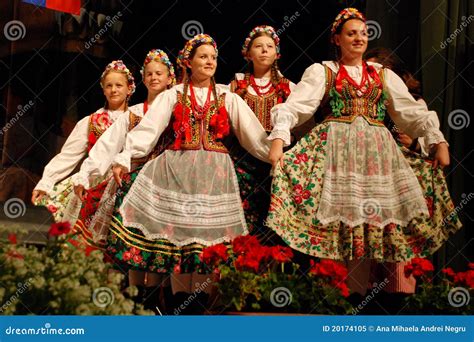 Mireu Polish Folk Dance Tradition