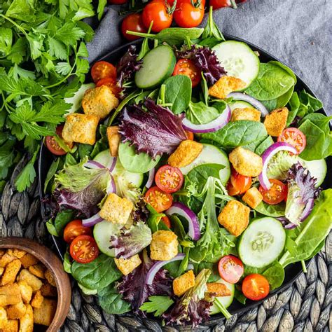 Mixed Greens Salad Bowl