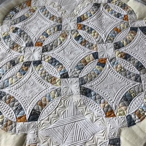 Modern Double Wedding Ring Quilt Pattern