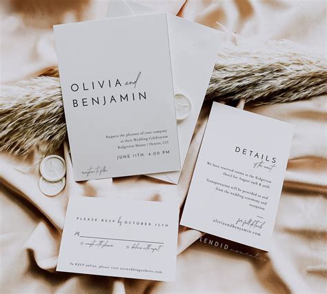 Modern minimalism bilingual wedding invitation