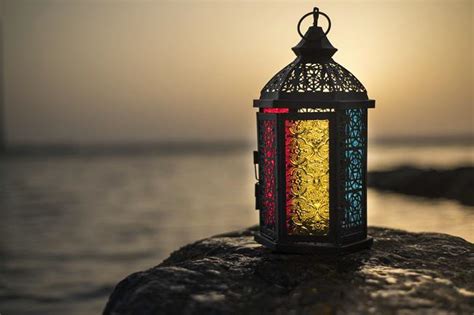 Modern Ramadan Lantern