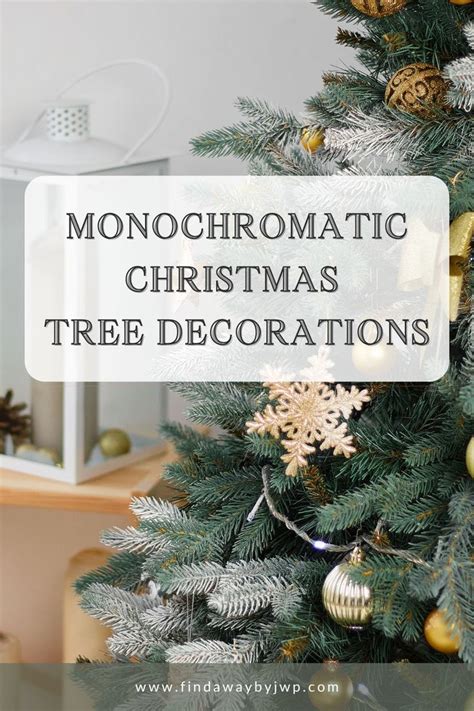 Monochromatic Christmas Tree Decorations