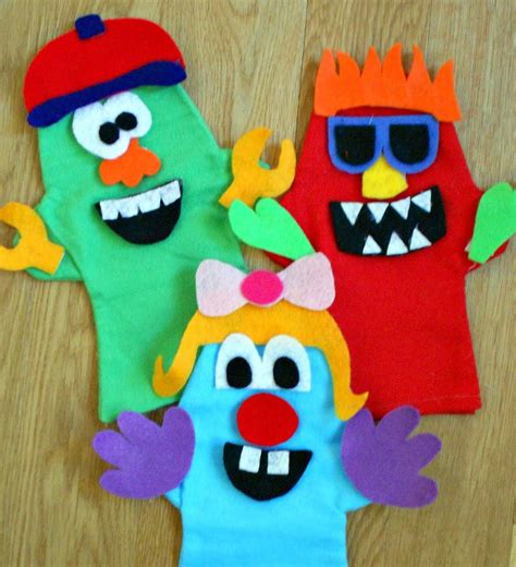 Monster Puppet Crafts