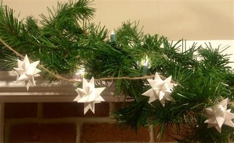 Moravian star garlands