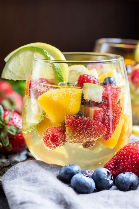 Moscato and fruit pairing