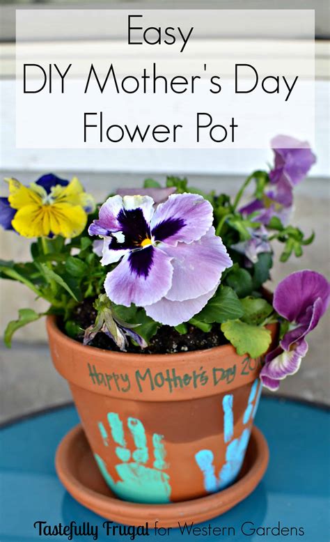 Mothers Day flower pot gift