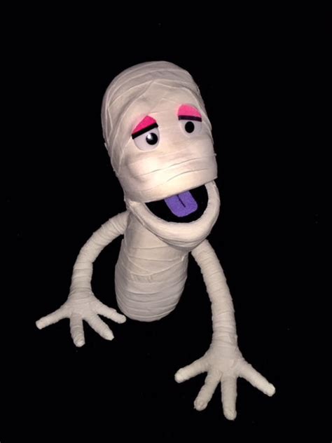 Mummy Paper Bag Puppet