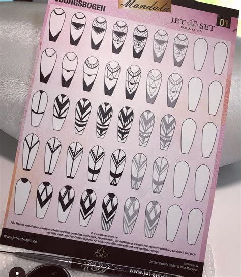 Nail art design practice 7