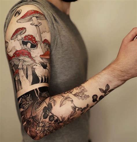 Nature-themed sleeves