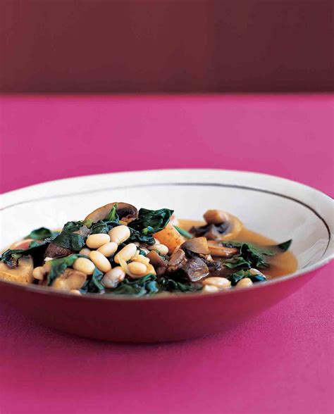 Navy Bean and Spinach Stew