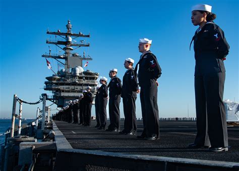 Navy Deployment Returning Home