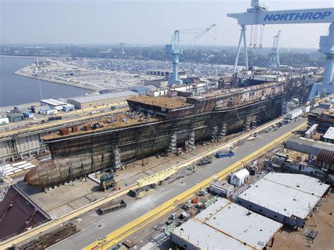 Navy Shipyard in Virginia Photo 5