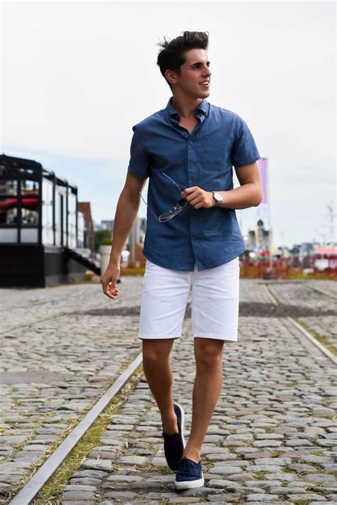 Navy Shorts Summer Look