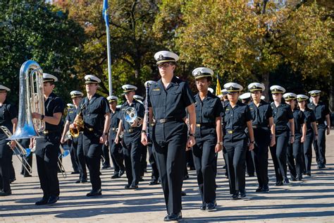 US Navy Uniform