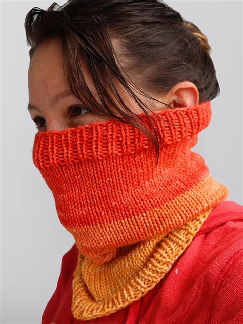 Neck gaiter pattern