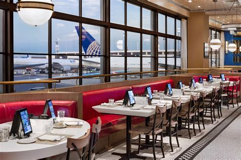 Cyprus Grille Restaurant at Embassy Suites by Hilton Newark Airport