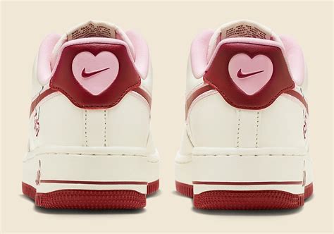 Nike Air Force 1 Valentine's Day Edition Back View