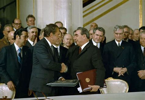 Nixon Signs SALT Treaty