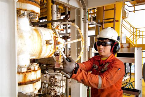 Non-Destructive Technicians in Oil and Gas