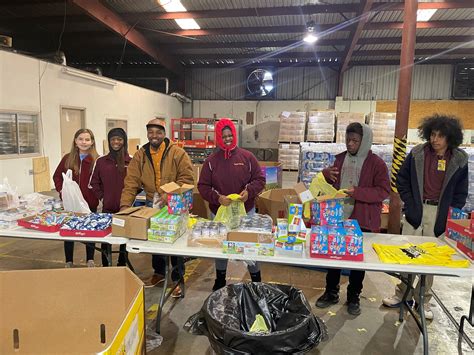 North Louisiana Food Bank volunteers sorting food donations