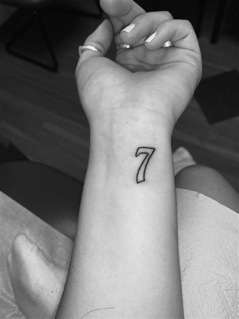 Number 7 Tattoo Design