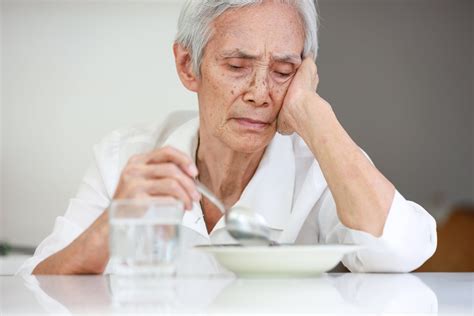 Nutritional deficiencies and elderly bruising