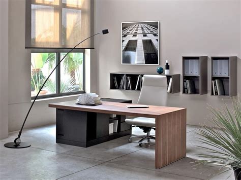 Office Manager Desk