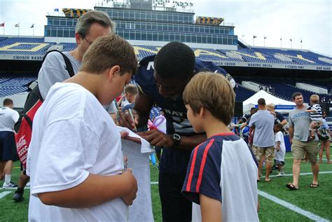 Oklahoma-Navy Football Fans