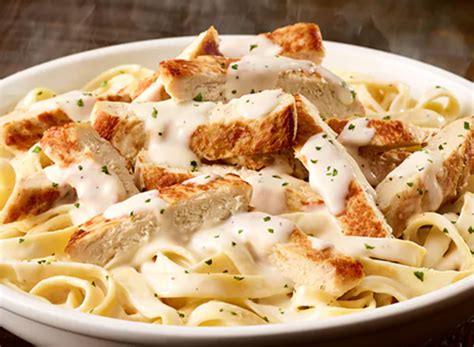 Olive Garden's signature pasta dishes