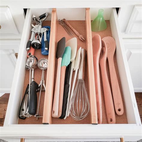 Organized kitchen drawers