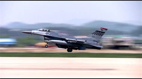 F-16 Fighting Falcons at Osan Air Base