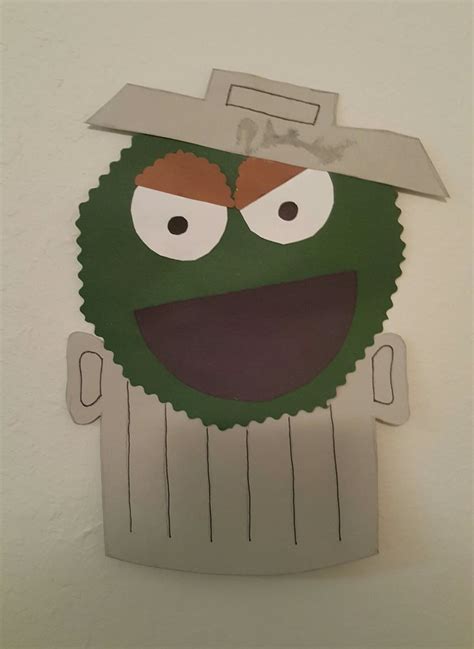 Oscar the Grouch Activities