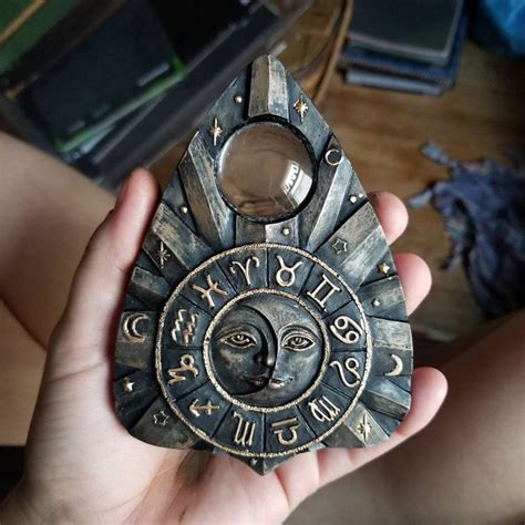 A Zodiac-inspired Ouija board