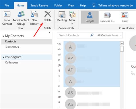 Outlook contact management for distribution lists