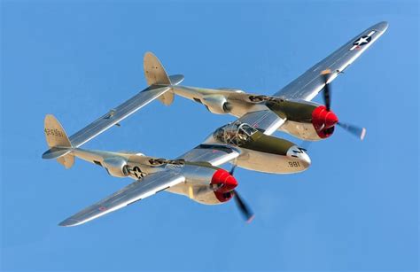 P-38 Lightning performance