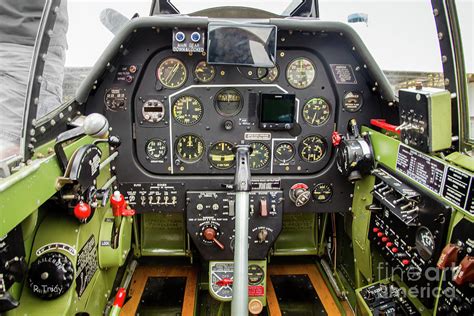 P-51 Mustang cockpit