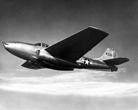 Bell P-59 Airacomet in flight