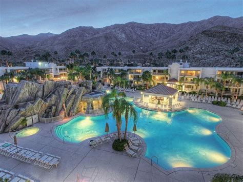 Palm Springs holiday resorts