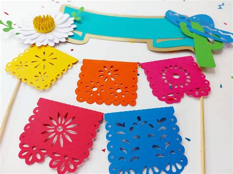 Papel picado design 4