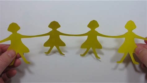 Paper doll chain 3D elements