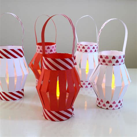 Paper Lantern Pattern