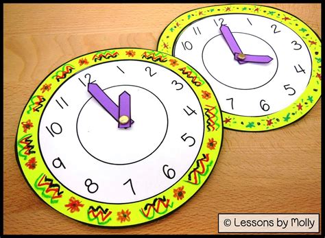 A paper plate clock with movable hands for learning