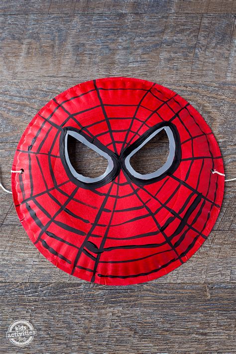 Paper plate Spider-Man mask