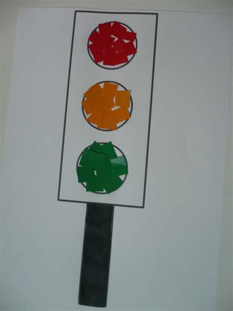 Paper Plate Traffic Light Template