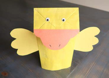 A paper quacking duck