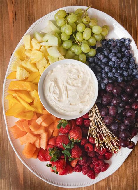 Party Tray with Dips and Chips