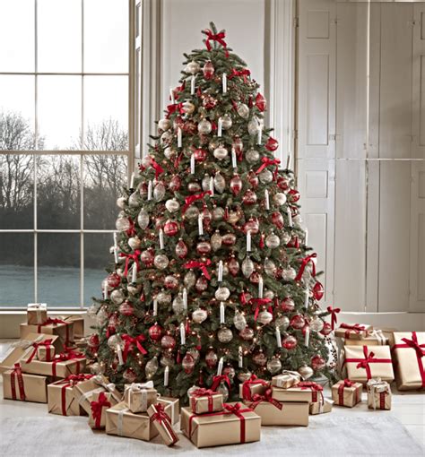 A family selecting the perfect Christmas tree at Fortunoff